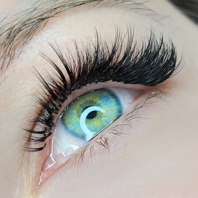 Mobile Volume Lashes bundle for 3 at LASH | Ashley York Aesthetics in Peoria, AZ